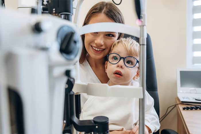 tratamiento-oftálmico-infantil-en-Perú